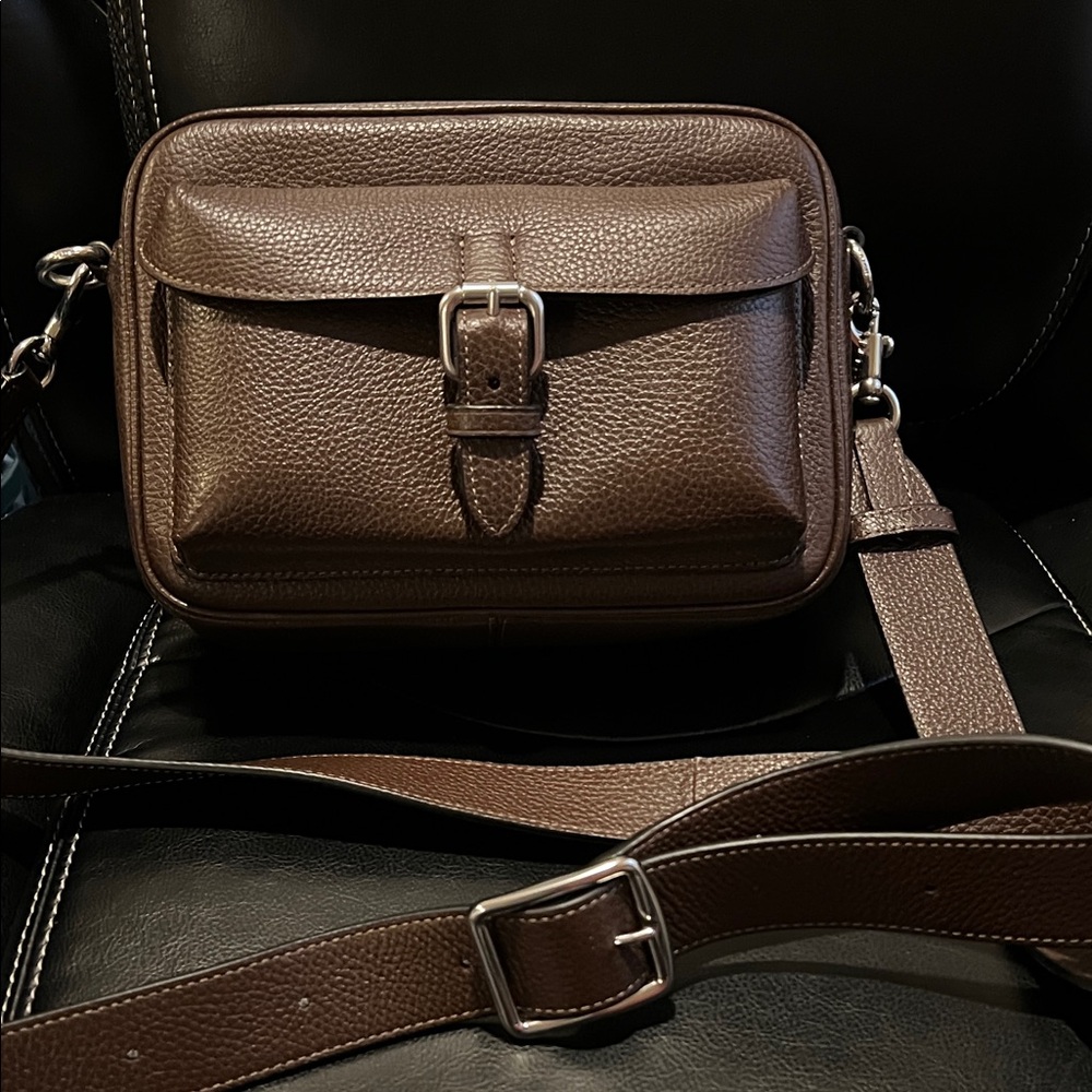 Authentic Coach Warner Crossbody Brown Pebble Leather Bag